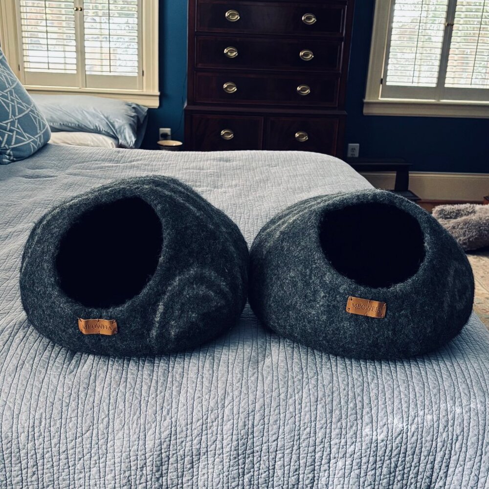 MEOWFIA Cat Pods - Gray